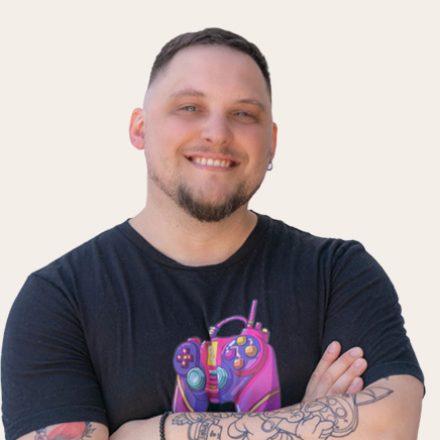 Alexis Biro - Crop (1)